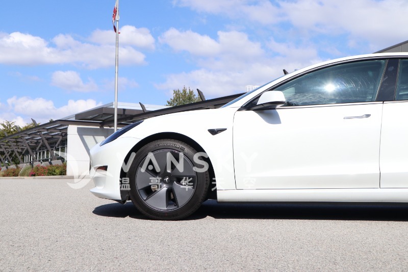 250923141259_2021 Tesla Model 3 Standard Plus White 16.JPG